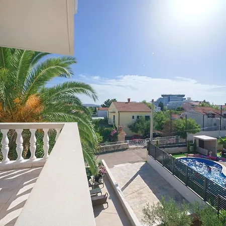 Sidro ベッド・アンド・ブレックファスト 4*