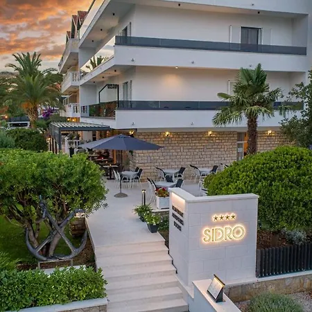 ベッド・アンド・ブレックファスト Sidro 4*