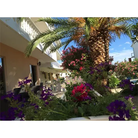 Sidro Bed and breakfast 4*