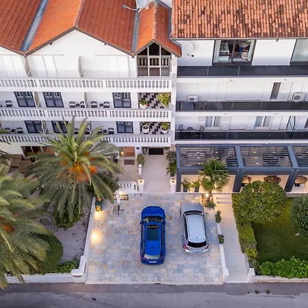 Alojamento de Acomodação e Pequeno-almoço Sidro 4*