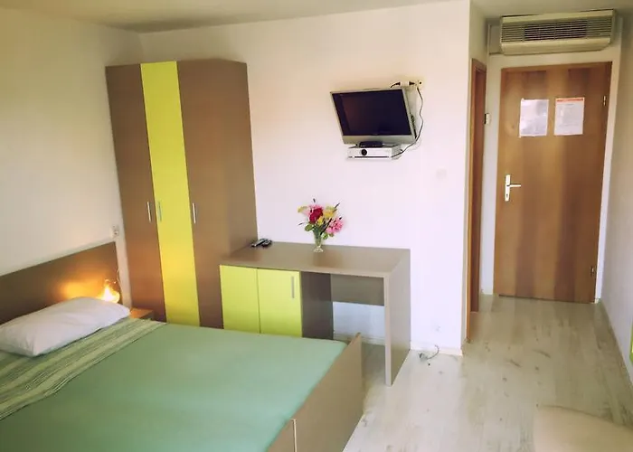 Sidro فندق مبيت وإفطار 4*